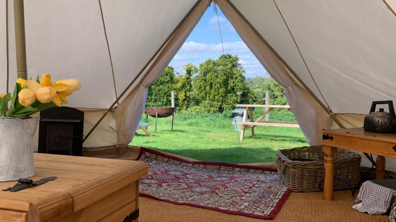 Home Farm Radnage Glamping Bell Tent 2, With Log Burner And Fire Pit Екстериор снимка